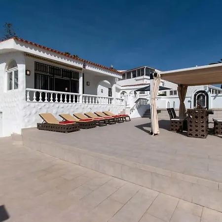 Villa Melua Chayofa